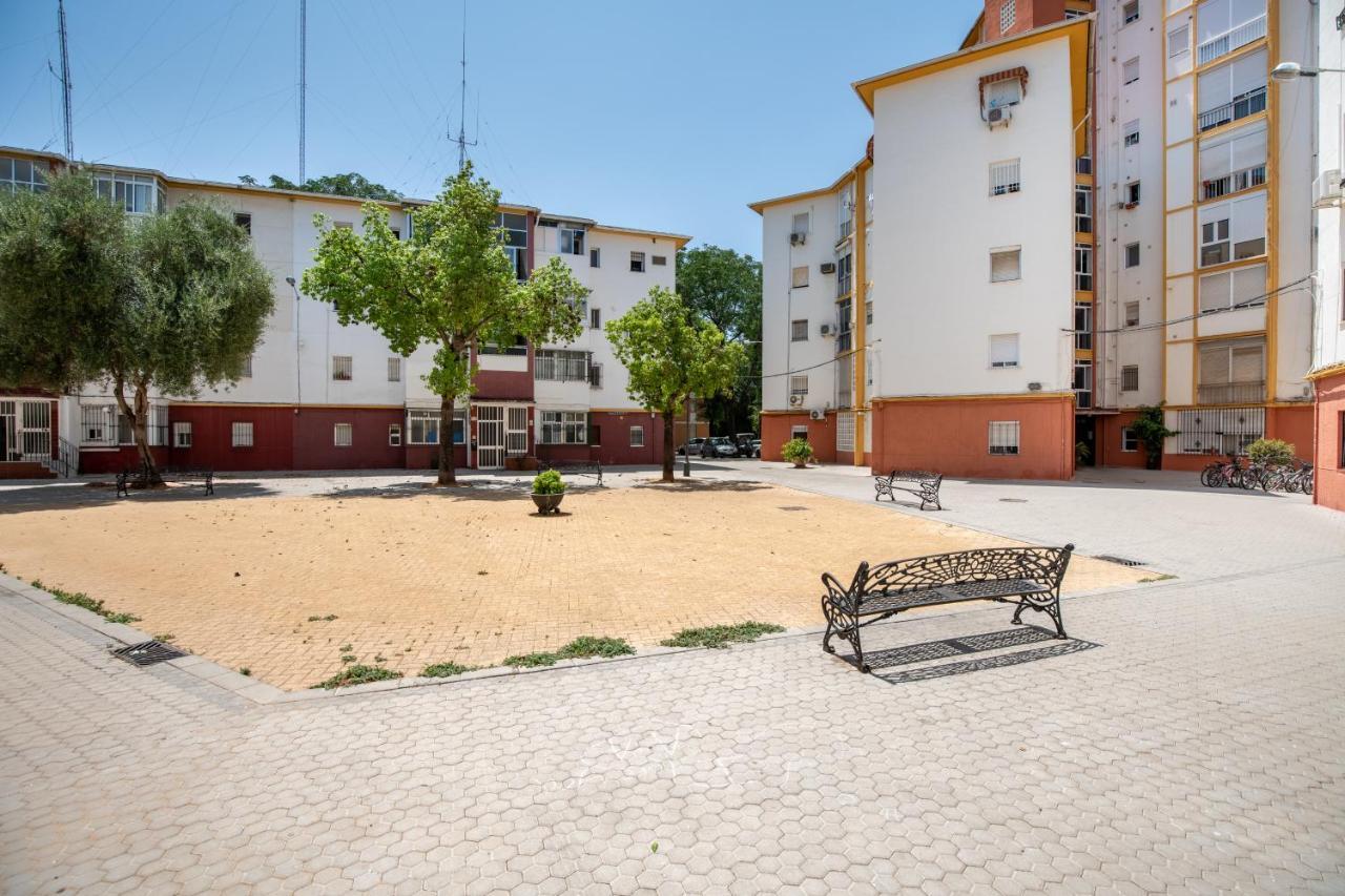 Triana Apartments Deluxe إشبيلية المظهر الخارجي الصورة